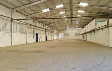 Imagem 3: GALPÃO CIA SUL 2.600 M2 EM TERRENO DE 5.000 M2, em CIA - Simões Filho...