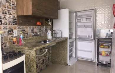 Imagem 5: Segunda quadra da Praia de Icaraí, 2qts 1 vg R$ 545 mil Niterói/RJ