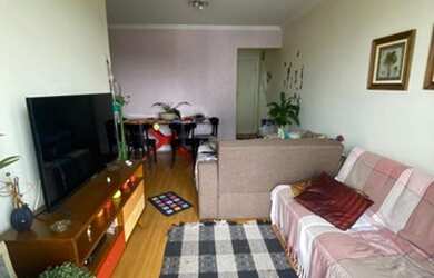 Imagem: O apartamento possui 3 Dormitórios, 1 Banheiro, 1 Vaga na garagem