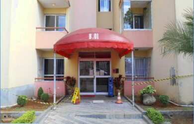 Imagem: O apartamento possui 2 Dormitórios, 1 Banheiro, 1 Vaga na garagem