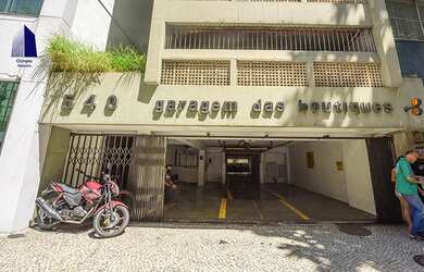 Imagem: O depósito possui 1 Vaga na garagem, 9m² de Área e está