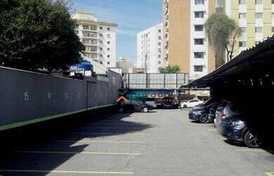 Imagem: O terreno possui 492m² de Área e está localizado em Utinga