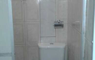 Imagem 2: Casa 2 quartos, sala, coz e banh. 500,00 água e luz individual Pau Miúdo