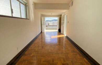 Imagem 12: Casa no Santa Catarina, rua plana, toda reformada, aquela casa aconchegante...