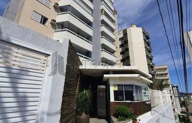 Imagem: O apartamento possui 5 Dormitórios, 2 Banheiros, 3 Vagas na