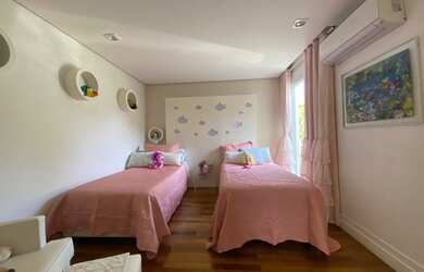 Imagem 12: Condomínio familiar com poucas casas no Jardim Cordeiro