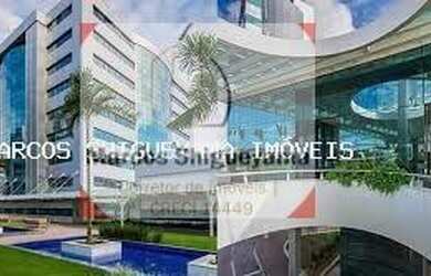 Imagem: O depósito possui 5 Vagas na garagem, 223m² de Área e está