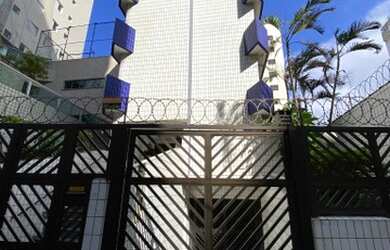 Imagem: O apartamento possui 1 Dormitório, 1 Banheiro, 1 Vaga na garagem