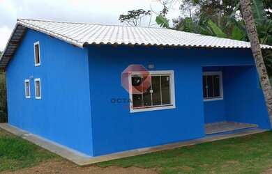 Imagem: A casa possui 2 Dormitórios, 1 Banheiro, 1 Vaga na garagem