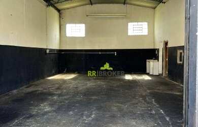 Imagem: O depósito possui 200m² de Área e está localizado em Parque