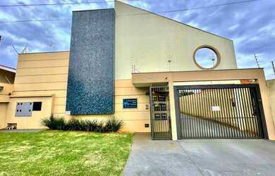 Imagem: A casa em condomínio possui 3 Dormitórios, 2 Banheiros, 2