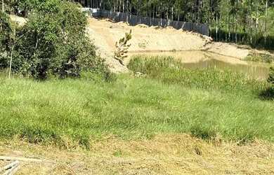 Imagem: O terreno possui 1.000m² de Área e está localizado em Centro