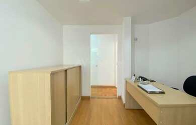 Imagem: O depósito possui 275m² de Área e está localizado em Flamengo