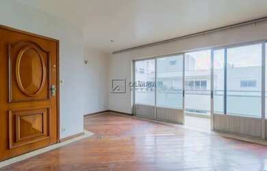 Imagem: O apartamento possui 2 Dormitórios, 2 Banheiros, 2 Vagas na