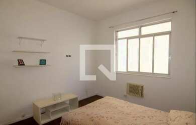 Imagem: O apartamento possui 1 Dormitório, 1 Banheiro, 27m² de Área