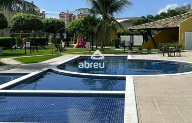 Imagem: A casa em condomínio possui 5 Dormitórios, 5 Banheiros, 4