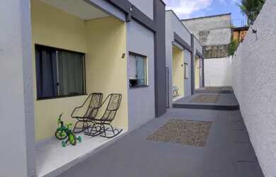 Imagem: A casa em condomínio possui 2 Dormitórios, 2 Banheiros, 2