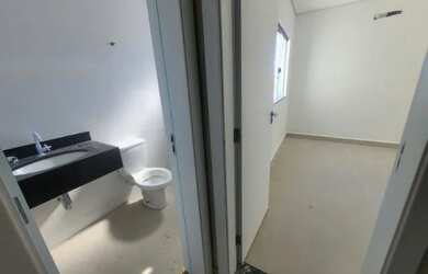 Imagem 13: Sobrado na quadra do mar Balneário Santa Terezinha