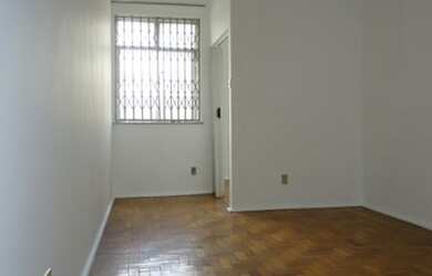 Imagem: O apartamento possui 2 Dormitórios, 1 Banheiro, 58m² de Área