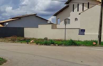 Imagem: O terreno possui 360m² de Área e está localizado em Setor