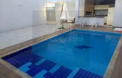 Imagem: A casa em condomínio possui 3 Dormitórios, 2 Banheiros, 2