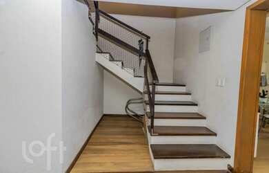 Imagem 10: Casa à venda em Azenha com 229 m², 4 quartos, 1 suíte, 3 vagas