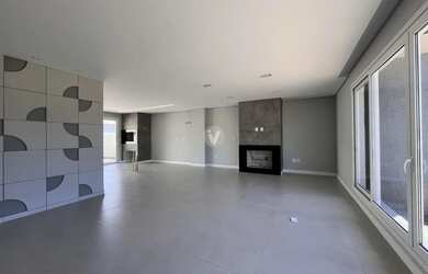 Imagem 3: Casa com 229 m², pátio e 2 vagas de garagem em condomínio fechado em...