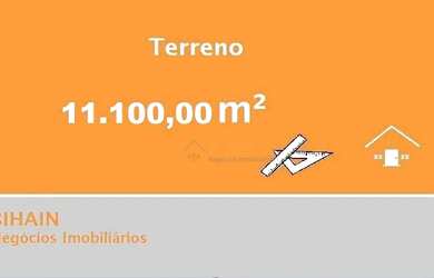 Imagem: O terreno possui 11.100m² de Área e está localizado em Centro
