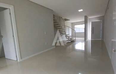 Imagem 11: Sobrado Geminado com 1 suíte(s) mais 2 quarto(s) à venda no bairro BOM RETIRO em JOINVILLE