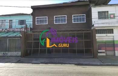 Imagem: O depósito possui 5 Vagas na garagem, 856m² de Área e está