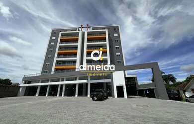 Imagem: O apartamento possui 3 Dormitórios, 2 Banheiros, 2 Vagas na