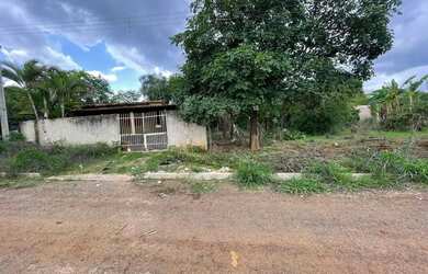 Imagem: O terreno possui 360m² de Área e está localizado em Goianira