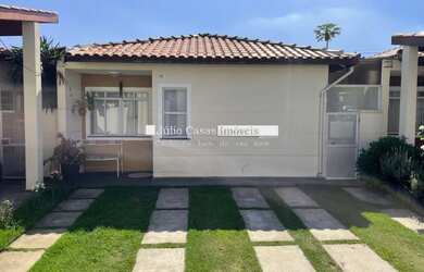 Imagem: A casa em condomínio possui 3 Dormitórios, 2 Banheiros, 2