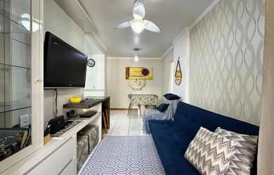 Imagem: O apartamento possui 1 Dormitório, 1 Banheiro, 1 Vaga na garagem