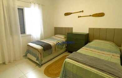 Imagem: A casa possui 5 Dormitórios, 4 Banheiros, 2 Vagas na garagem