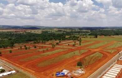 Imagem: O terreno possui 250m² de Área e está localizado em Sao