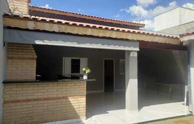 Imagem 2: LL - Linda Casa na Praia - 2 quartos, 2 banheiros e 2 vagas