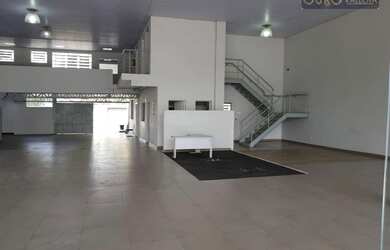 Imagem: O depósito possui 833m² de Área e está localizado em Vila