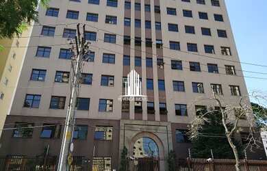 Imagem: O depósito possui 1 Vaga na garagem e 30m² de Área e está