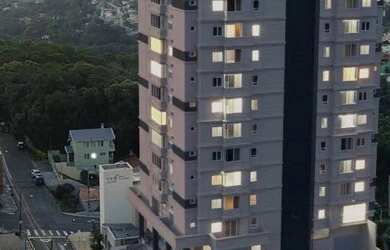 Imagem: O apartamento possui 3 Dormitórios, 2 Banheiros, 2 Vagas na