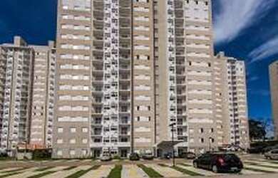 Imagem: O apartamento possui 2 Dormitórios, 1 Banheiro, 2 Vagas na