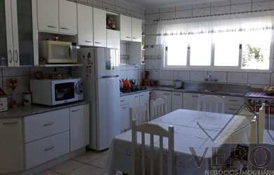 Imagem 5: CAXIAS DO SUL - Casa Padrão - Colina Sorriso