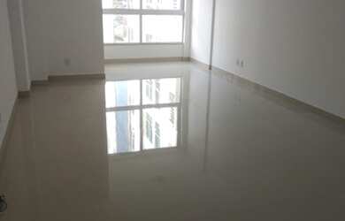 Imagem: O depósito possui 1 Vaga na garagem, 34m² de Área e está