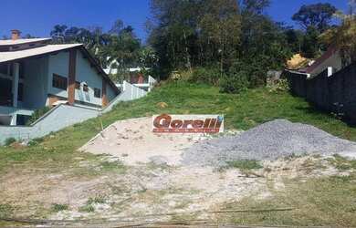 Imagem: O terreno possui 1.200m² de Área e está localizado em Arujázinho