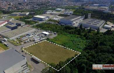 Imagem: O terreno possui 5.918m² de Área e está localizado em Jardim