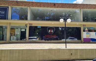 Imagem: O depósito possui 1 Vaga na garagem, 187m² de Área e está