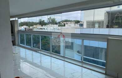 Imagem: O apartamento possui 3 Dormitórios, 1 Banheiro, 2 Vagas na