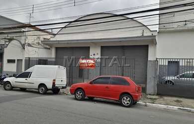 Imagem 2: Galpão 591m², 3 salas. Altura 5,20m, 04 banheiros, copa cozinha, vestiários