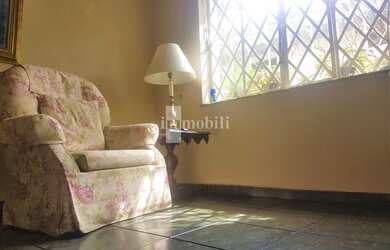 Imagem 5: Pacaembu Excelente local. 250m² de Área, 4 Vagas na garageme3 Dormitórios