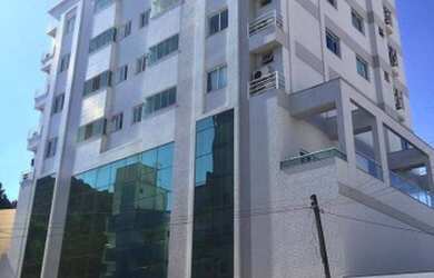 Imagem: O apartamento possui 3 Dormitórios, 1 Banheiro, 2 Vagas na